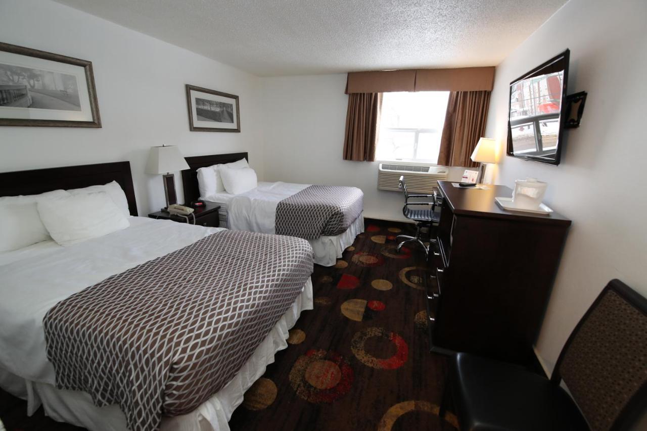 Stonebridge Hotel Fort Mcmurray Eksteriør billede