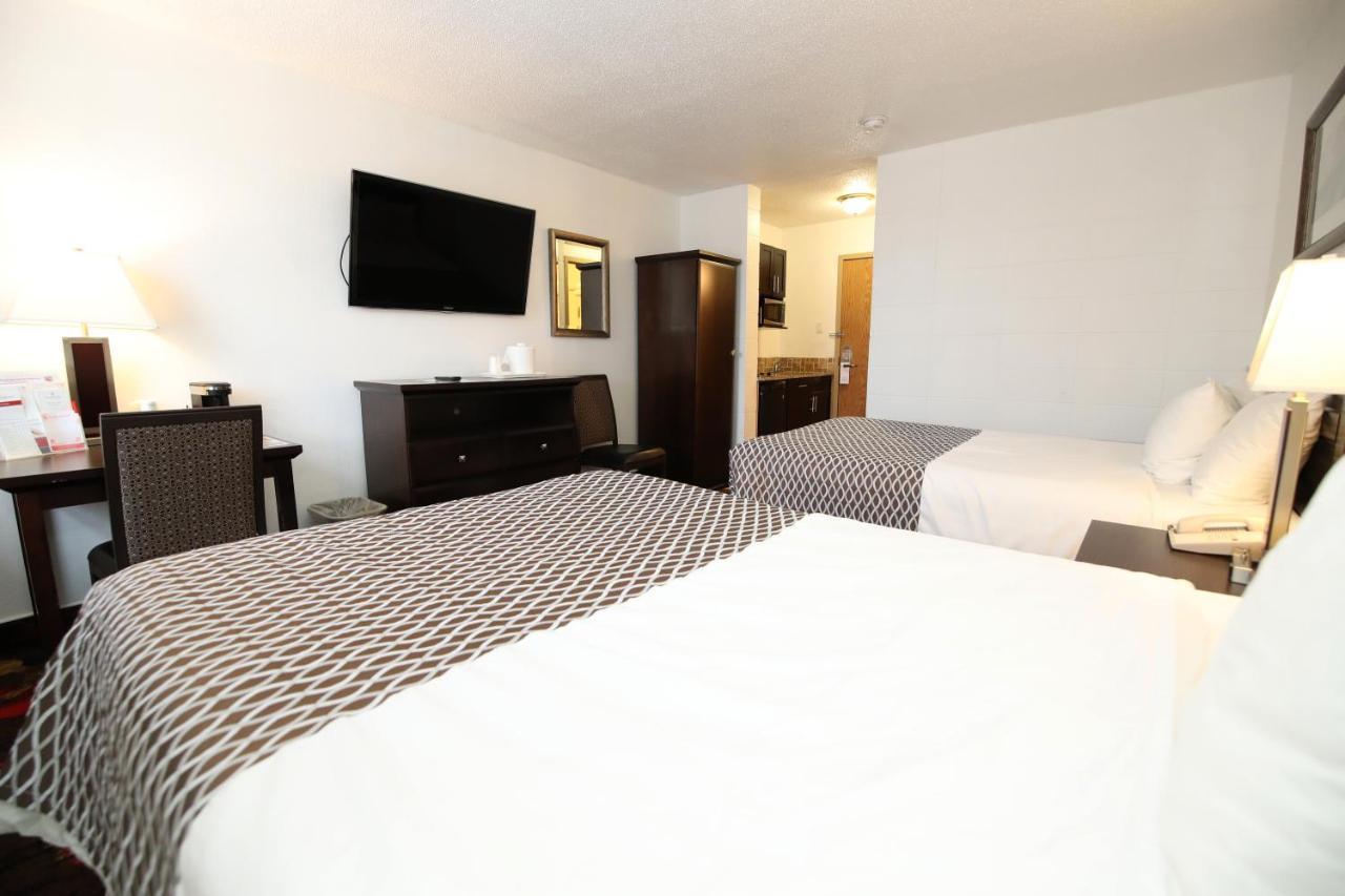Stonebridge Hotel Fort Mcmurray Eksteriør billede