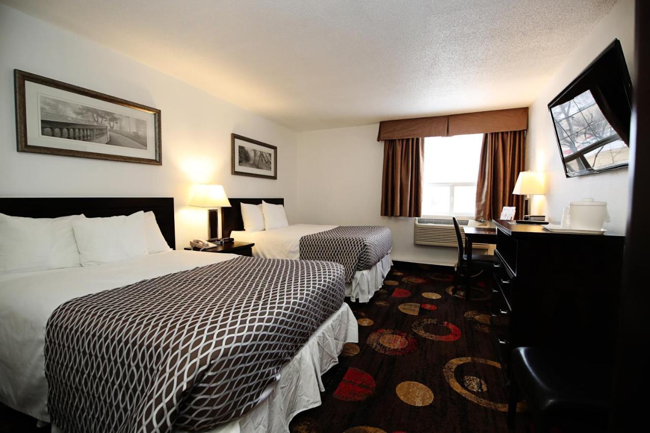 Stonebridge Hotel Fort Mcmurray Eksteriør billede