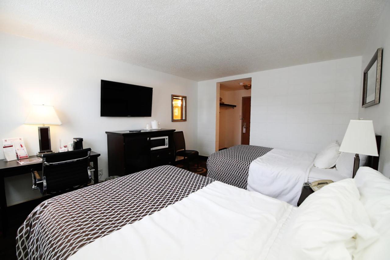 Stonebridge Hotel Fort Mcmurray Eksteriør billede