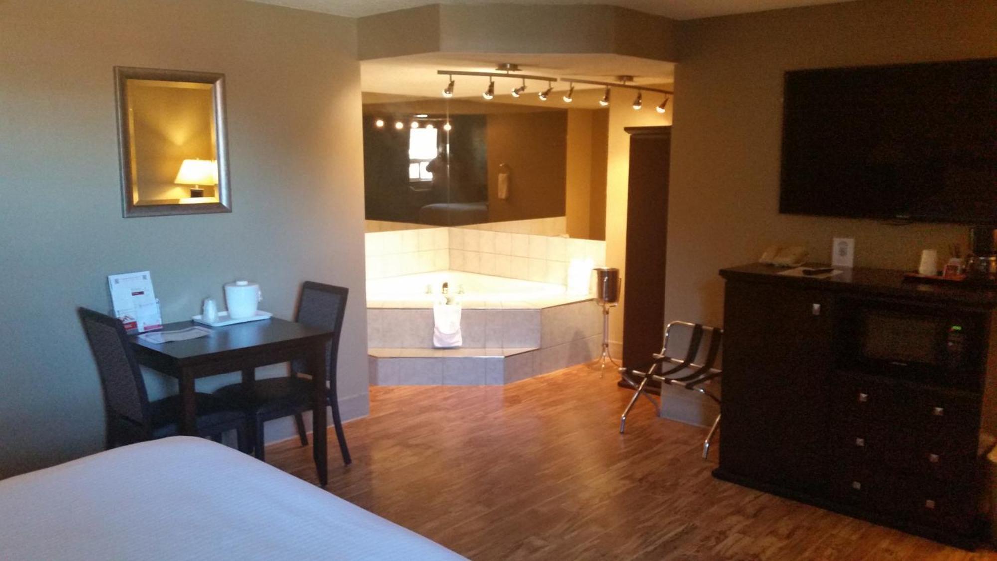 Stonebridge Hotel Fort Mcmurray Værelse billede