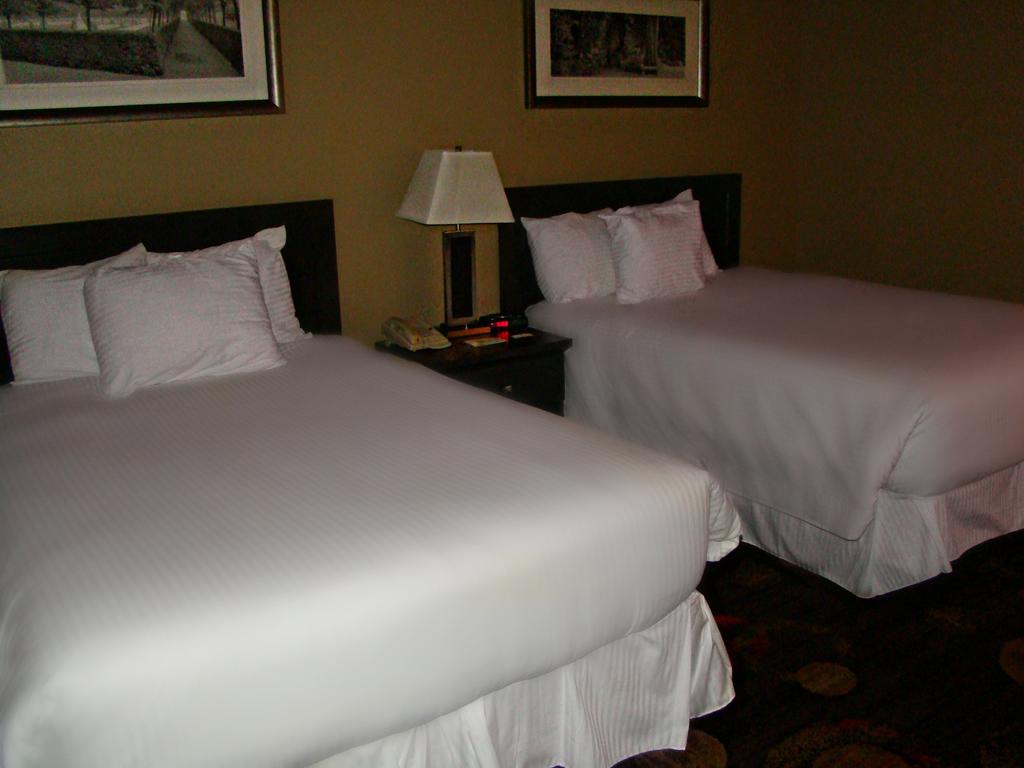 Stonebridge Hotel Fort Mcmurray Eksteriør billede